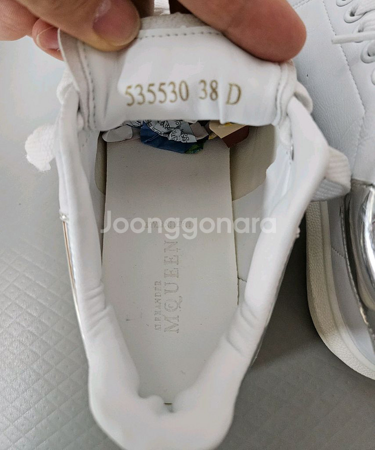 알렉산더 맥퀸 오버솔 스니커즈 38사이즈(240)--6