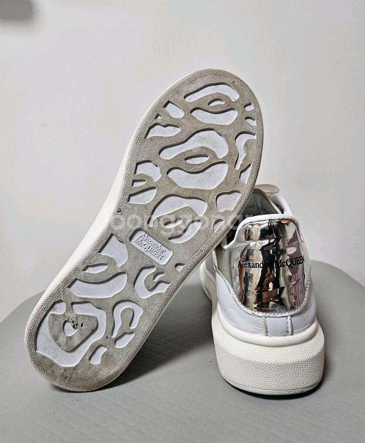 알렉산더 맥퀸 오버솔 스니커즈 38사이즈(240)--5