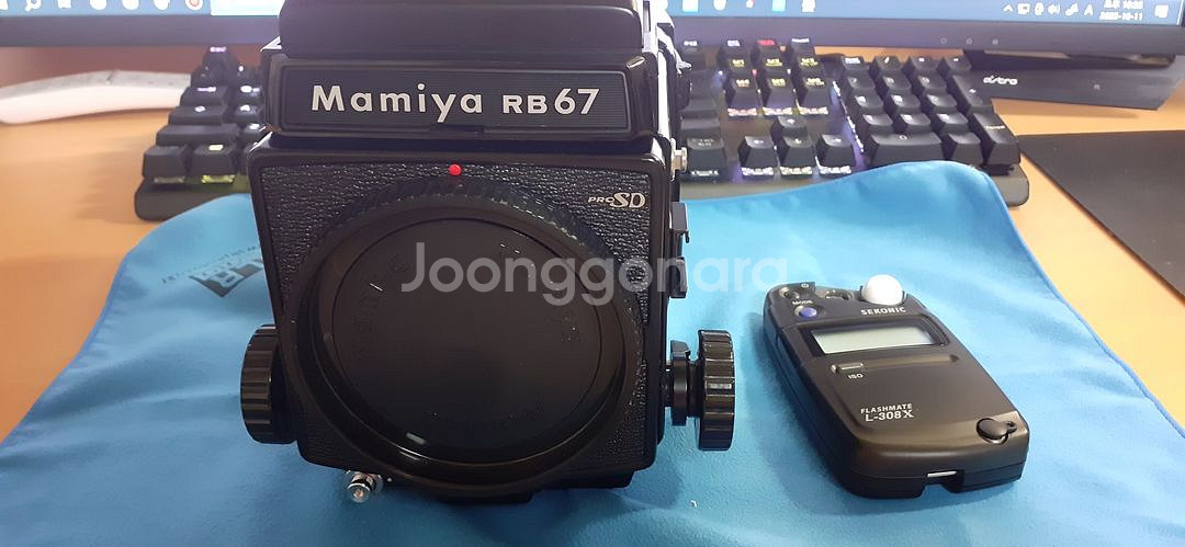 (민트급)마미야 RB67 PRO SD + PD 파인더--5