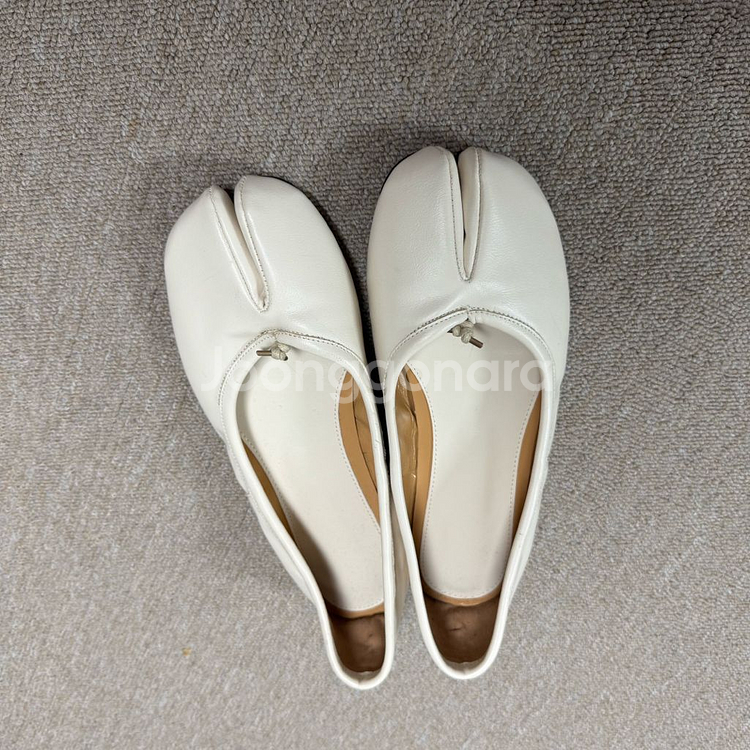 빅사이즈 말랑 타비 족발 플랫 265mm--5