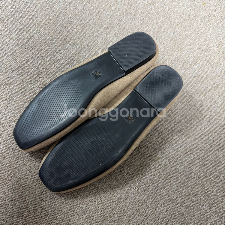 스웨이드 스퀘어 말랑 플랫 260mm--5