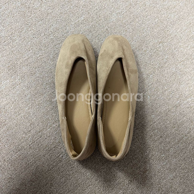 스웨이드 스퀘어 말랑 플랫 260mm--4