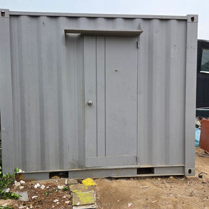 중고 컨테이너 2.4x3.0 판매합니다.