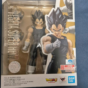 (미개봉) shf 슈퍼 히어로 베지터 피규어팝니다