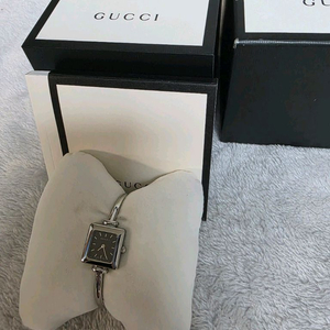 구찌 정품 1900L 블랙 스퀘어 명품시계 풀셋 SA