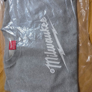 밀워키맨투맨.새상품