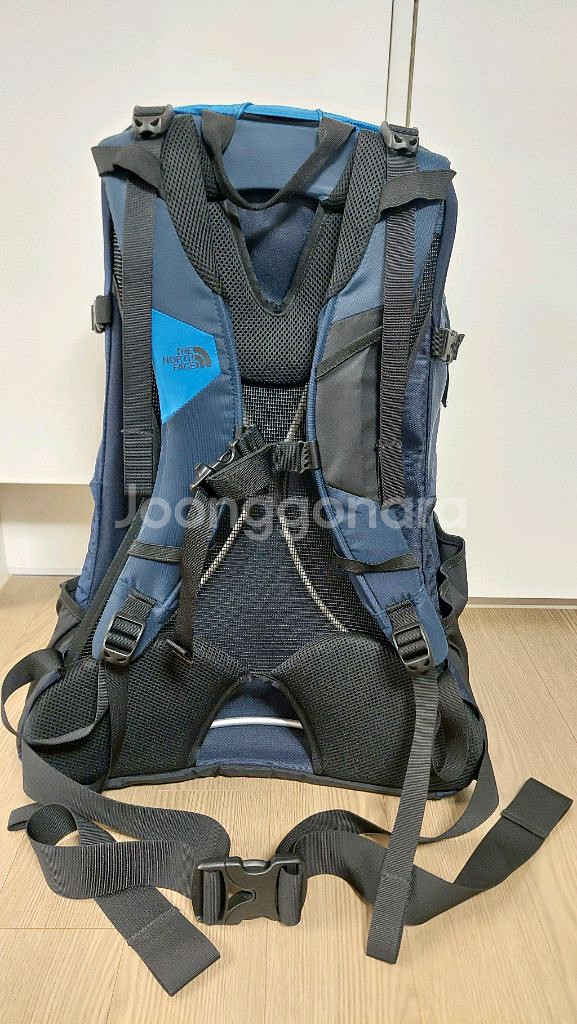 노스페이스 인터벌30 등산배낭 백팩--1