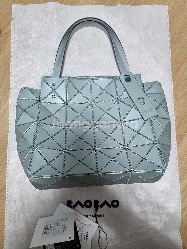 바오바오 캐럿백 미듐 미디움 애쉬 그린--1