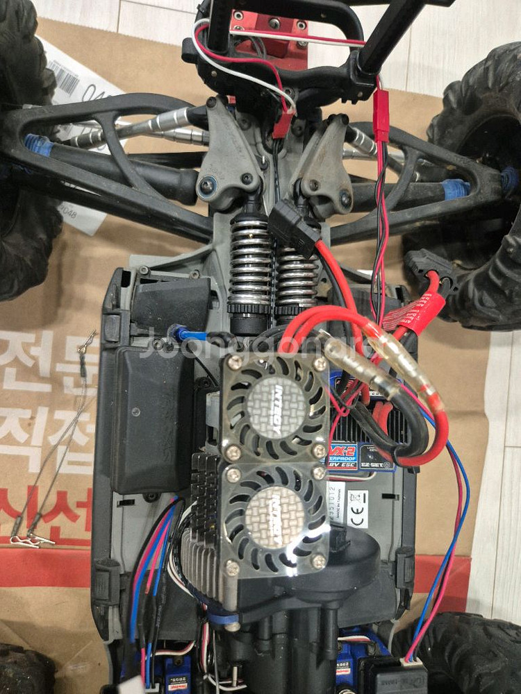 트랙사스 서밋 RC카 판매--5