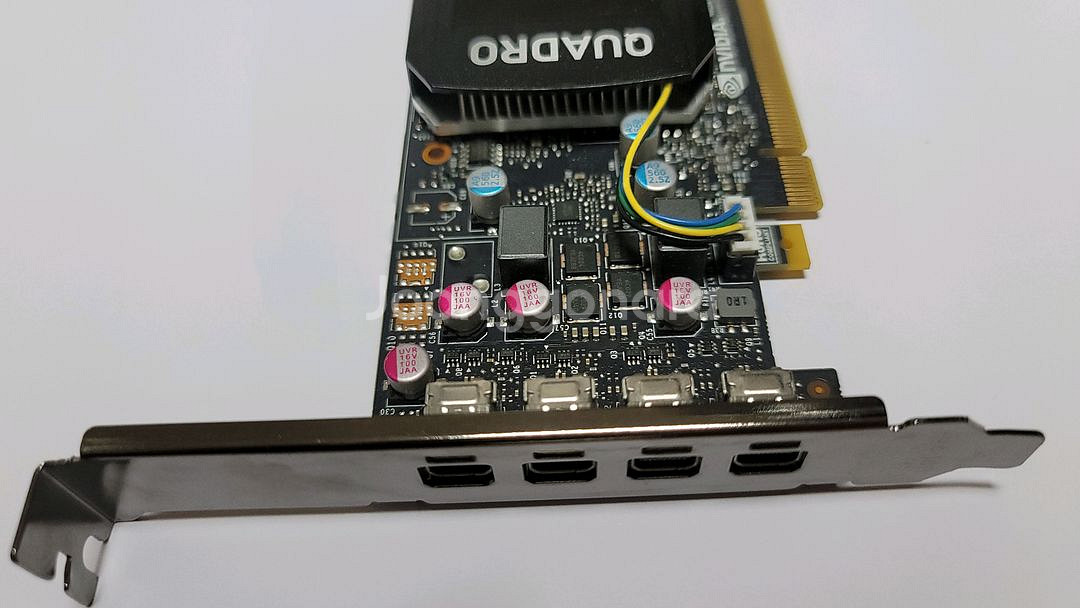 전문가용 그래픽카드 쿼드로 P620 2G--1