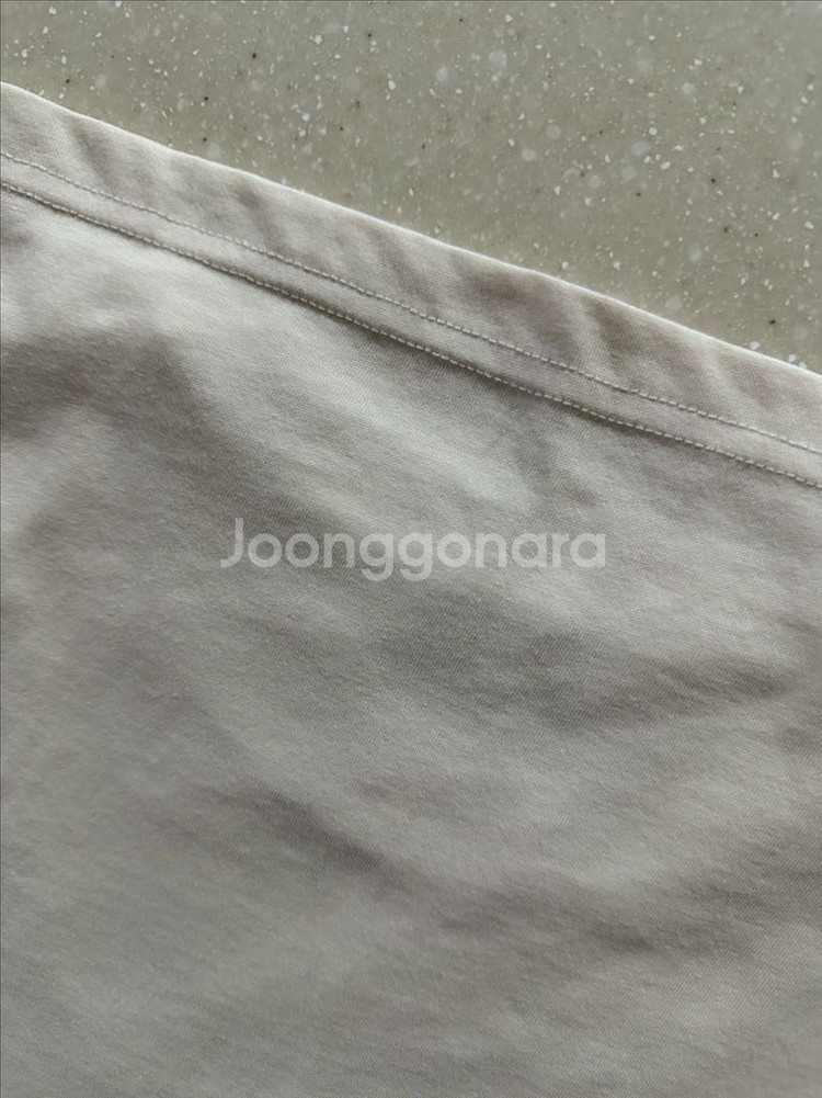 뉴발란스 상의 140--3