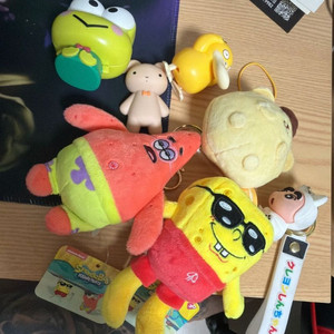 스폰지밥 뚱이 폼폼푸린 짱구키링 짱구토끼인형 개구리