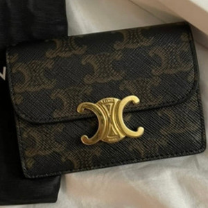 셀린느 지갑 분실 / 찾아주시면 사례합니다ㅜㅜ