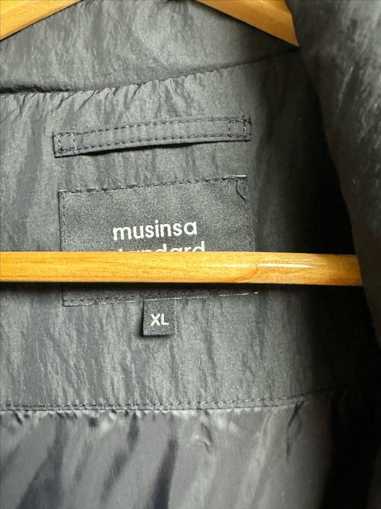 무신사 시티레저 다운패딩 베스트 블랙 Xl 이미지