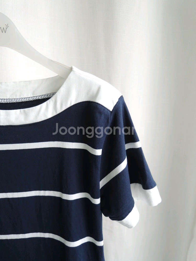 새상품) 네이비 줄무늬 반팔 면티셔츠 90 / 55--3