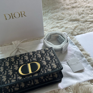 디올 몽테인30 투인원 파우치