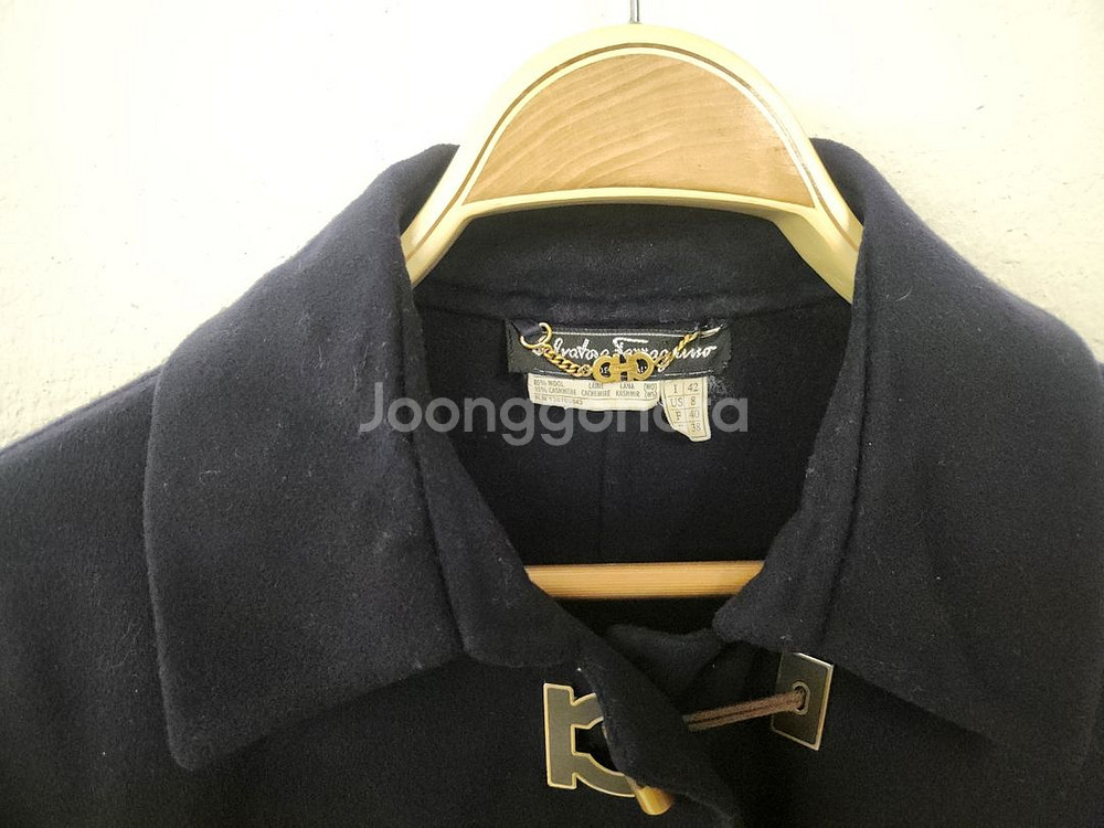 살바토레페레가모 캐시미어 울 혼방 코트--3