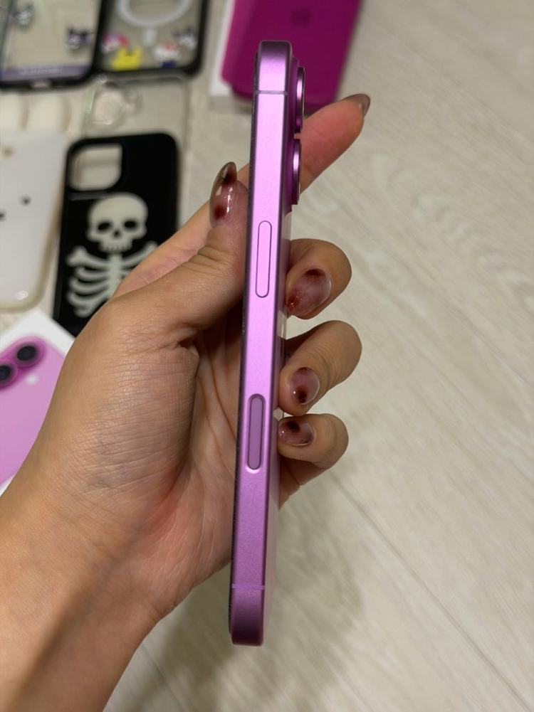 아이폰16 핑크 256 + 정품케이스--16