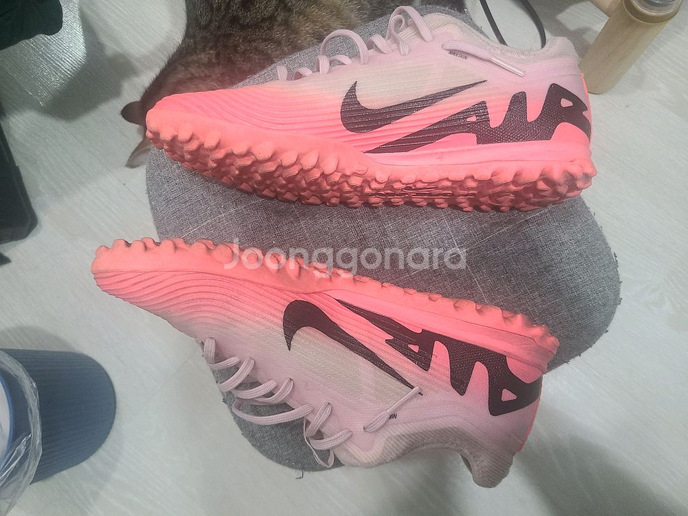 나이키머큐리얼베이퍼15프로tf 260--0