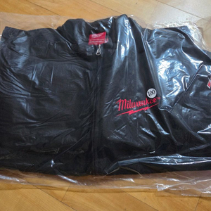 밀워키후리스 잠바 100 새상품