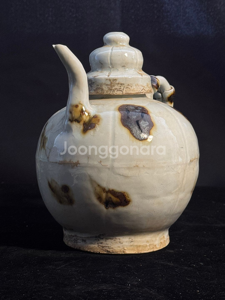 [골동품] 중국 송대 백자 철화 주전자--3