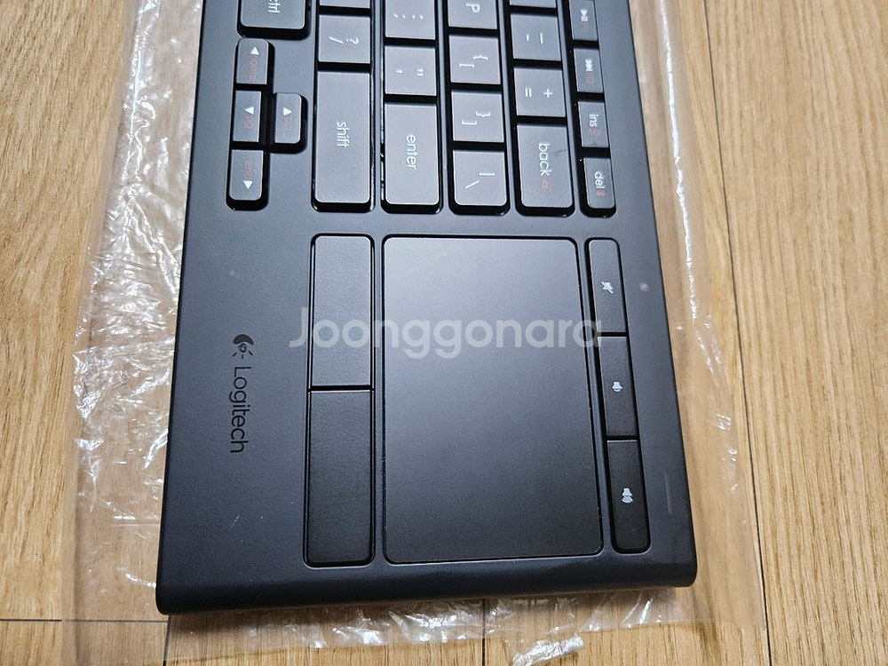 로지텍 블루투스 키보드 k830--1