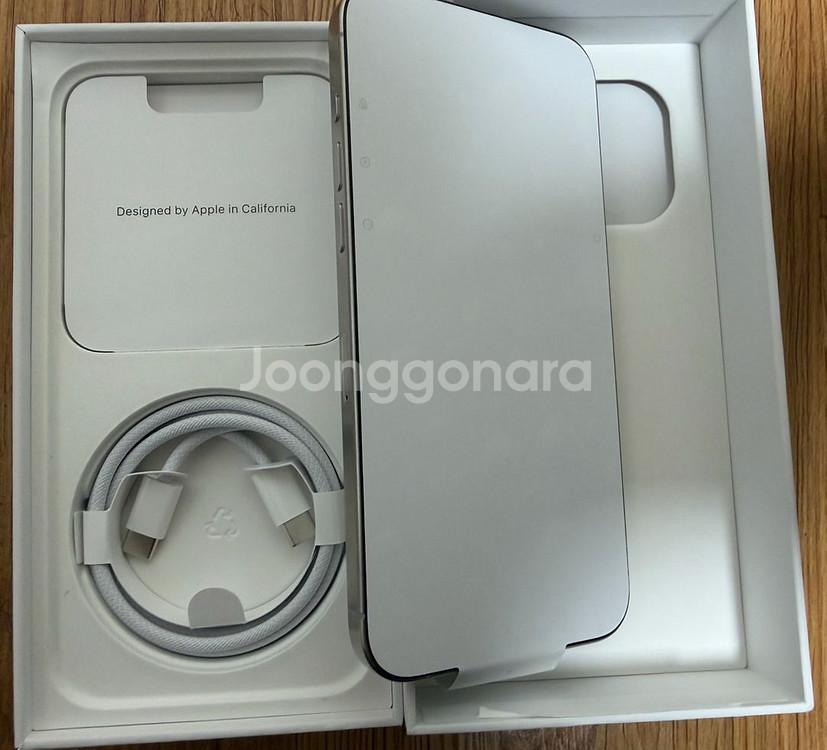 아이폰15 프로맥스 256GB 화이트 (리퍼) 팝니다.--1