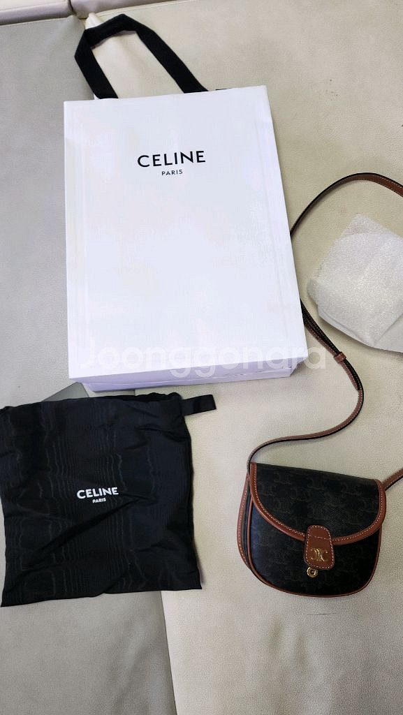 셀린느 미니베사체 가방--0