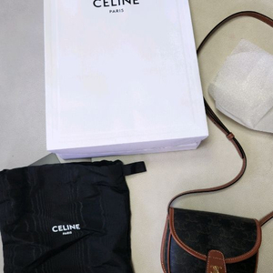셀린느 미니베사체 가방