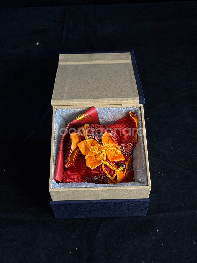 [골동품] 수샤오링 황니 고목매화문 자사호--1