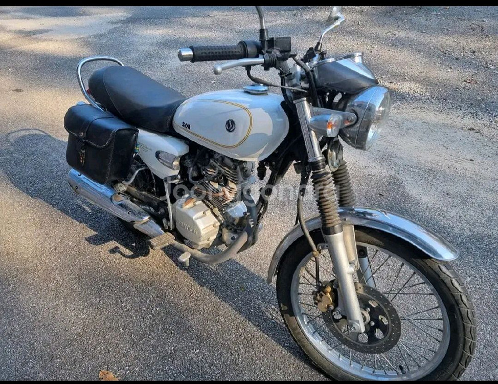 16년 울프125 sym 2388km 순정상태 a급--1