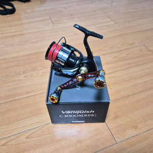 시마노 뱅퀴시 C3000SDHHG 판매합니다.