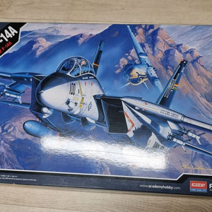 F14 전투기 프라모델 팝니다