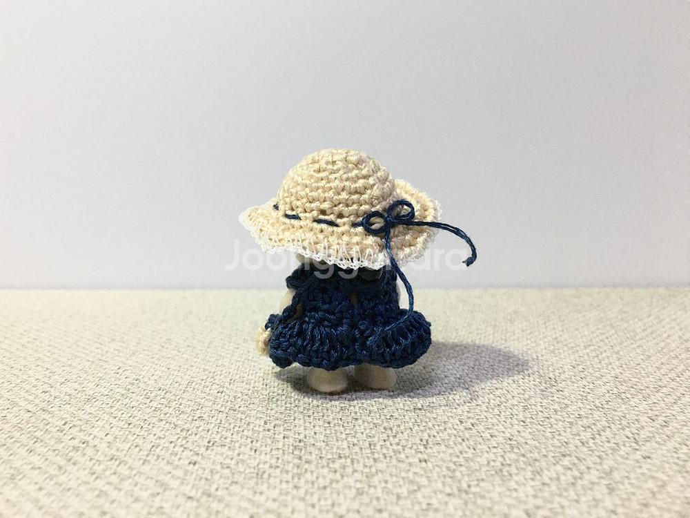 [실바니안 뜨개옷] 네이비 프릴 원피스 모자 가방 세트--1