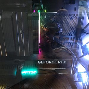 9800x3d 5070ti 본체