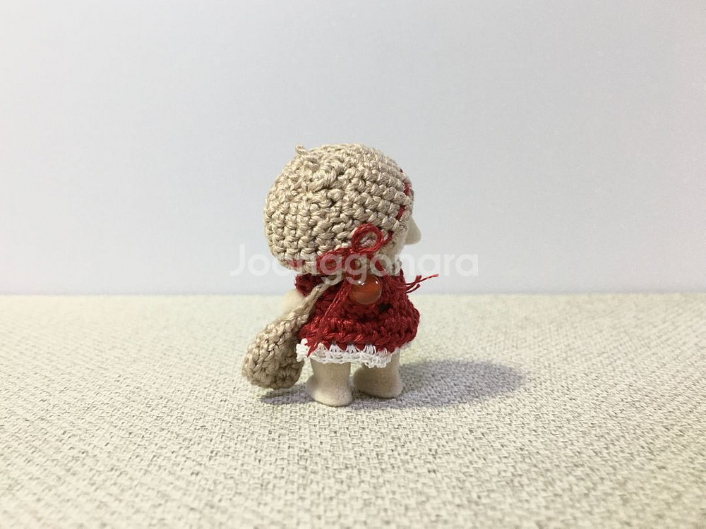 [실바니안 뜨개옷] 빨간 프릴 원피스 베레모 가방 세트--1