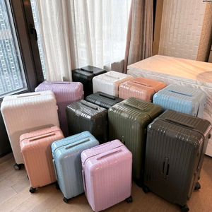 리모와 에센셜 캐리어 21 26 29 31 33인치