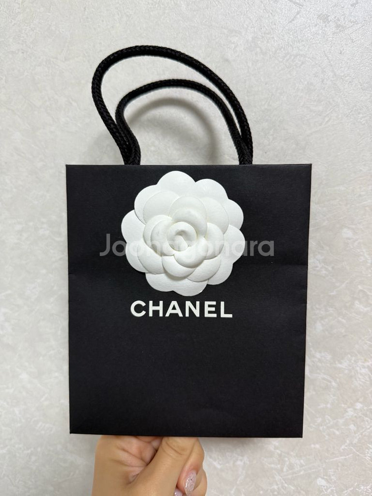 미사용 새것) 샤넬 쇼핑백 종이가방 까멜리아--0