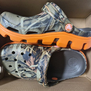 크록스 키즈 리얼트리 카모 클로그 신상품 J3(약 22