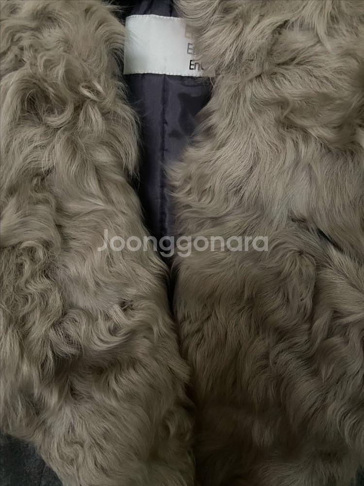 새제품)enc 양털모피 울 집업베스트--2