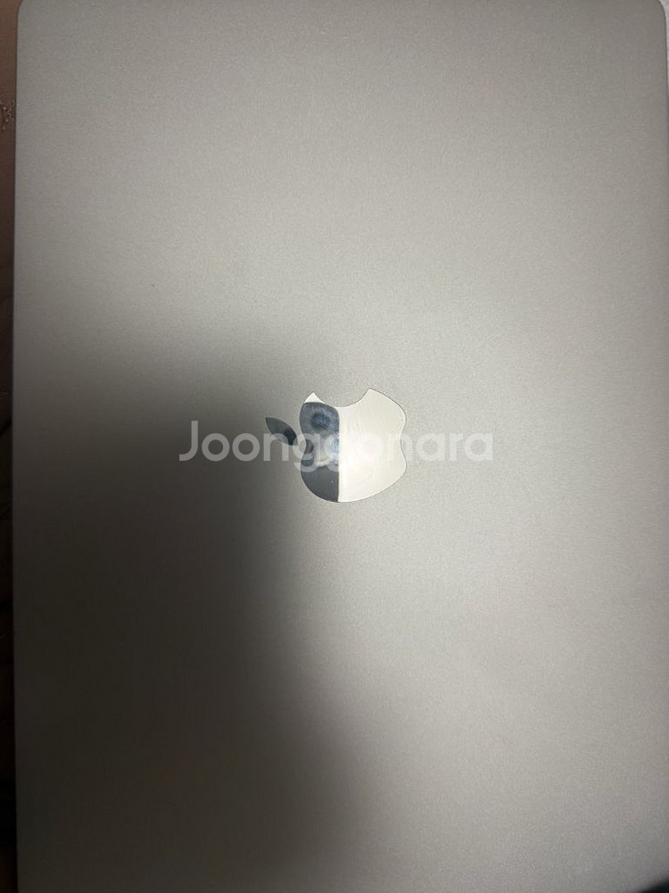 맥북에어13 m3 256 사이클수 9--3