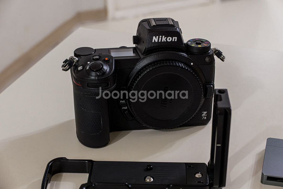 니콘 Z7 ii 바디 및 기타 악세 세트--3