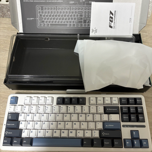 aula 독거미 f87 pro 기계식 키보드 (황축)
