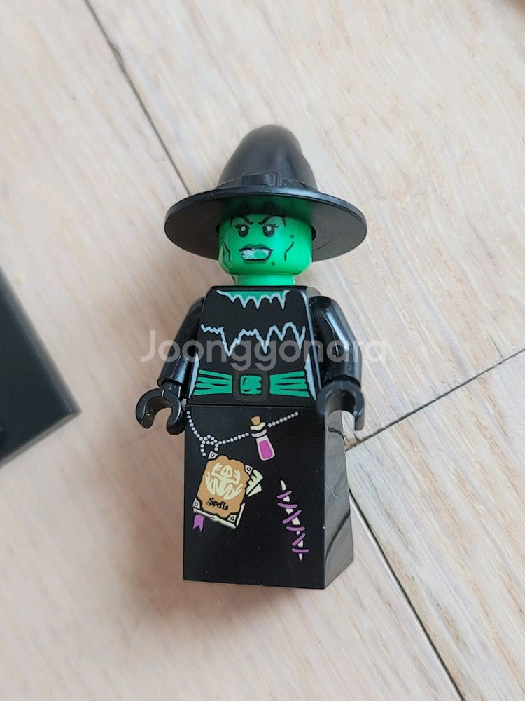 레고 시즌2 마녀 미니피규어--1