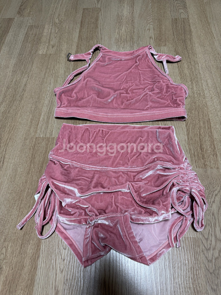 핫한폴웨어 루나 홀터탑, 벨벳쇼츠 세트--0