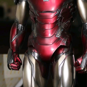 핫토이 마크85 톤다운작 구매합니다.