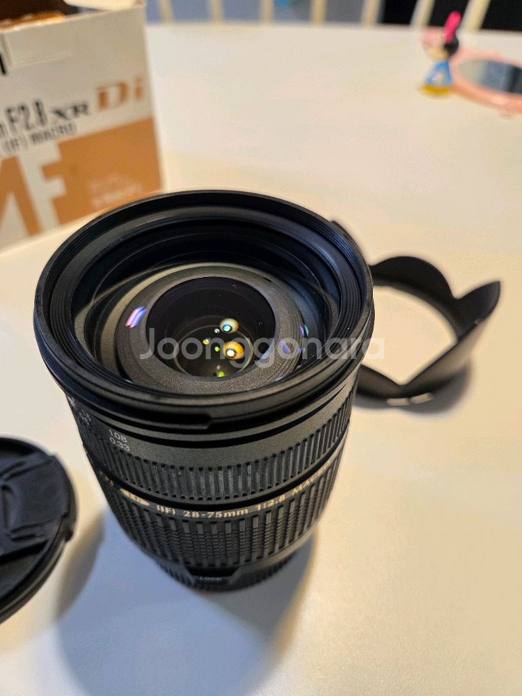 탐론 28-75mm F/2.8--5