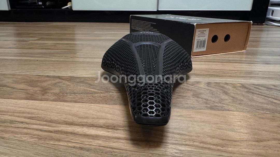 (급매) 피직 벤토 아르고 R3 어댑티브 3D 안장--7