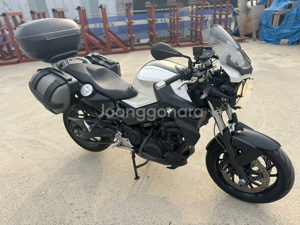 bmw f800r 11년형 삼박스튜닝 판매합니다--0