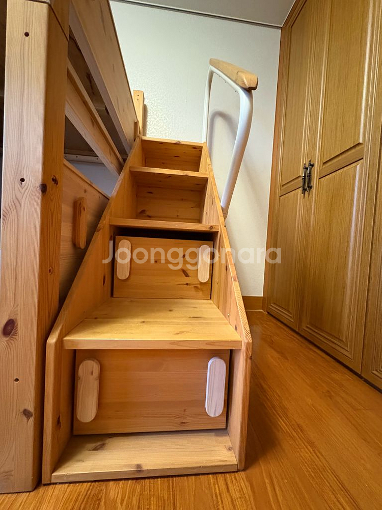 핀란디아 이층침대 계단만 판매--3